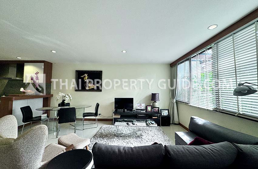 Apartment in Phaholyothin